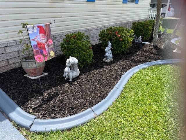 2704 Lindrick Ct. a Winter Haven, FL Mobile or Manufactured Home for Sale